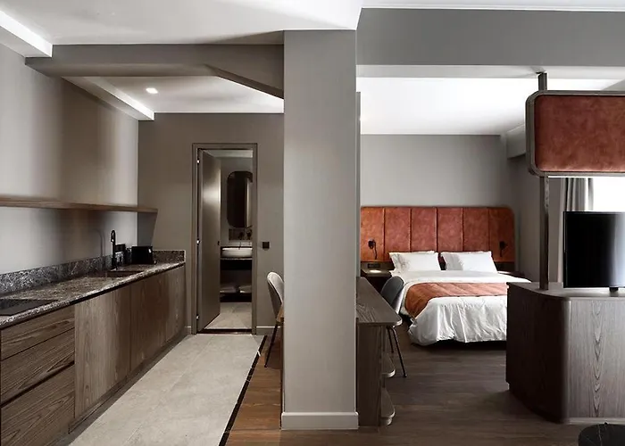 Roomore * Thessaloniki