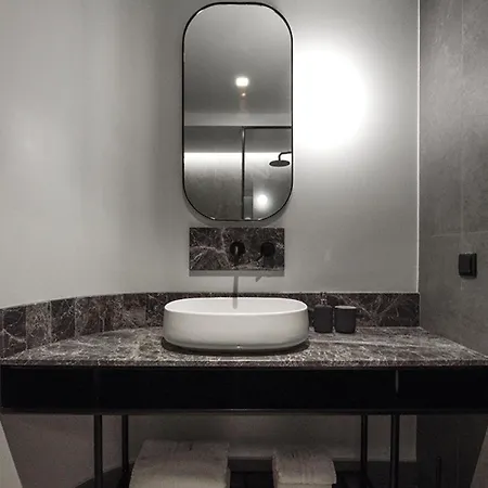 Roomore * سالونيك