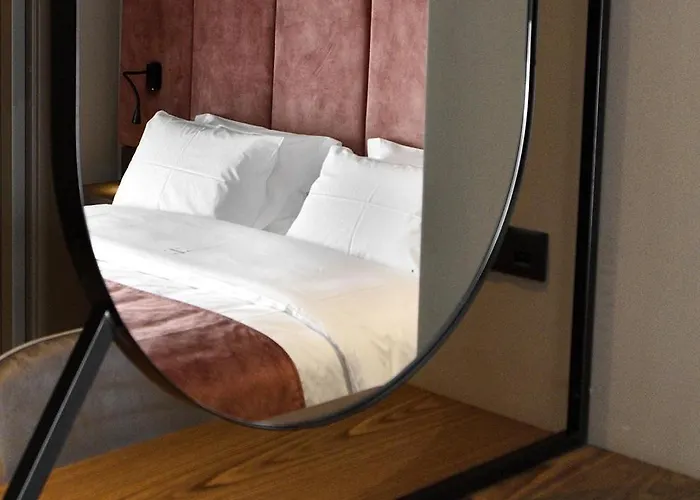 Roomore アパート *